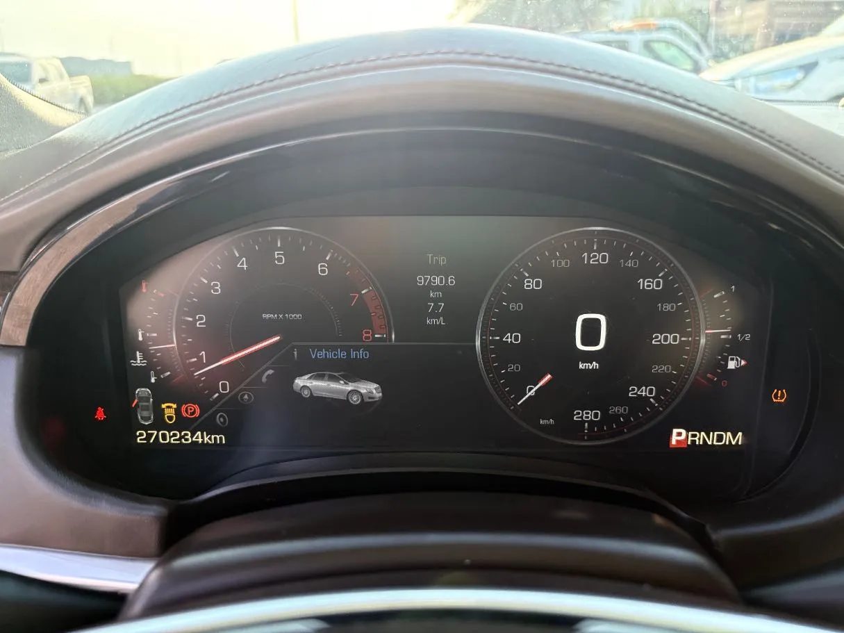 Car image 23