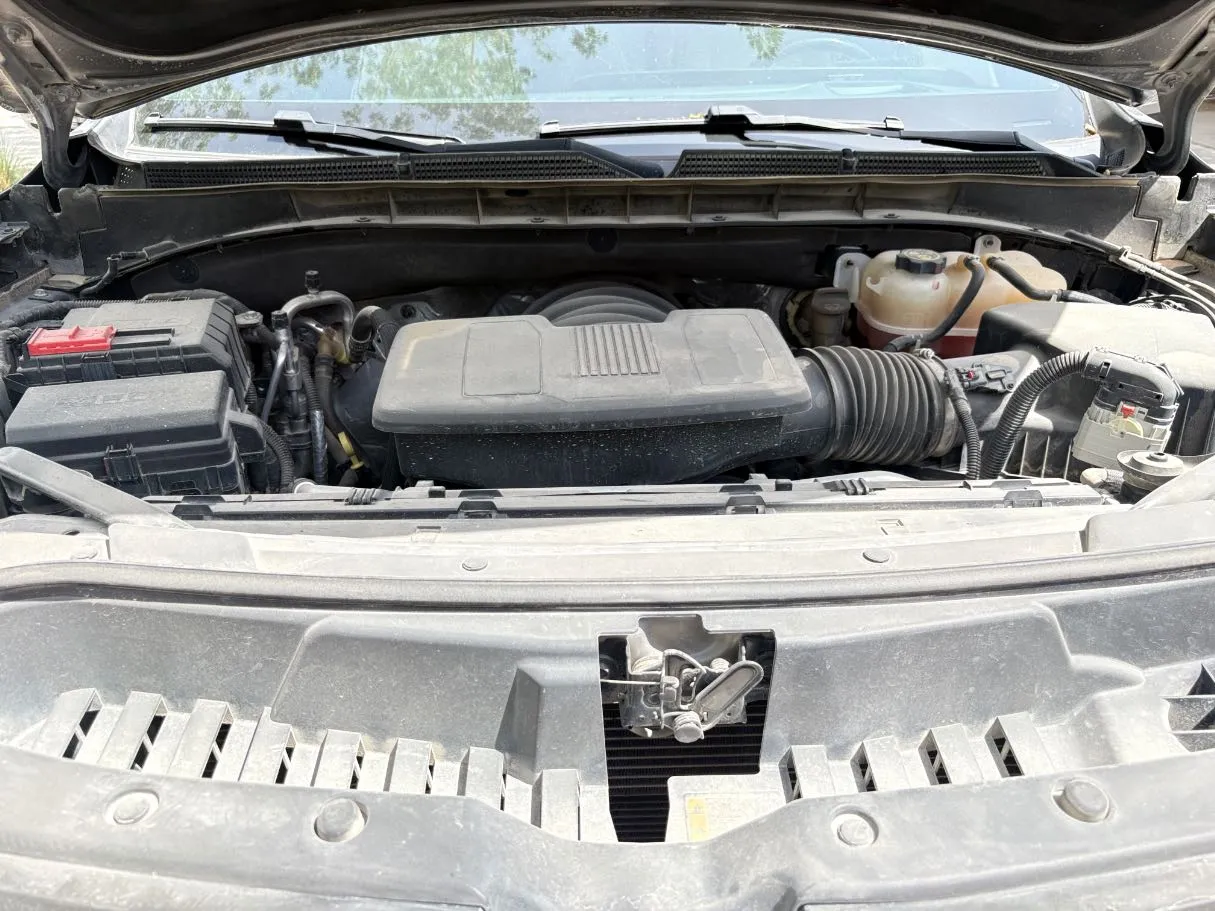 Car image 34