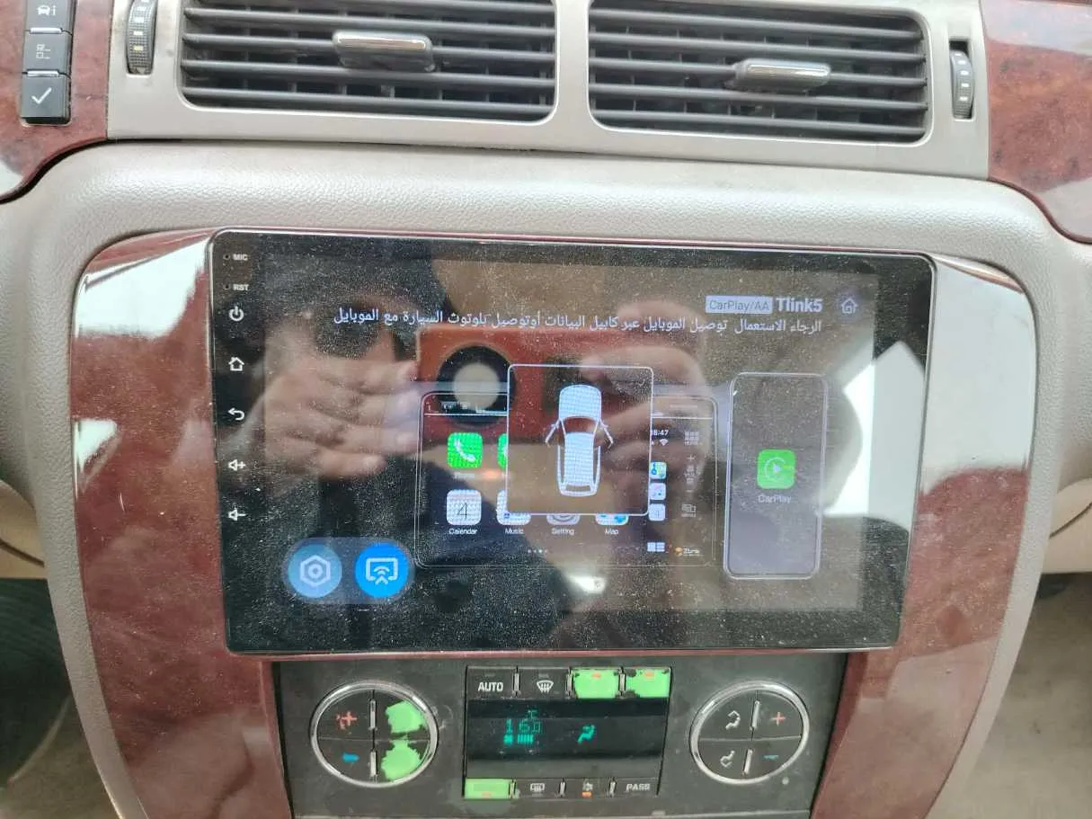 Car image 25