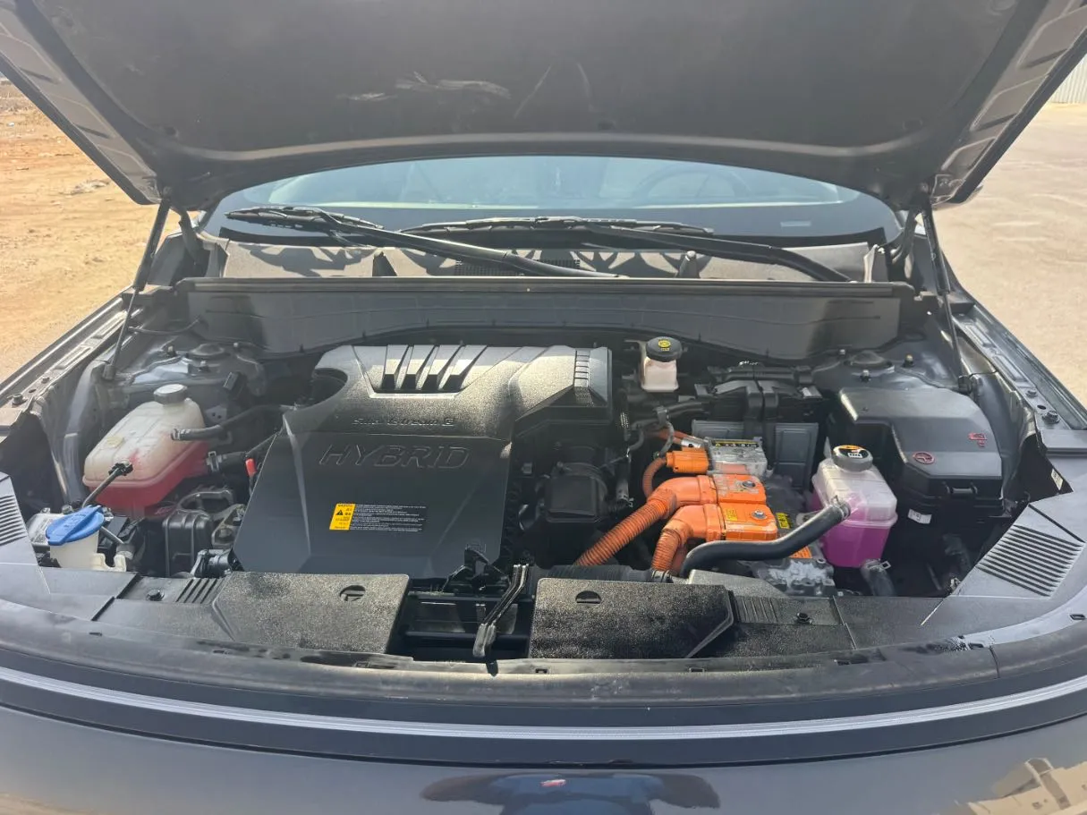 Car image 22