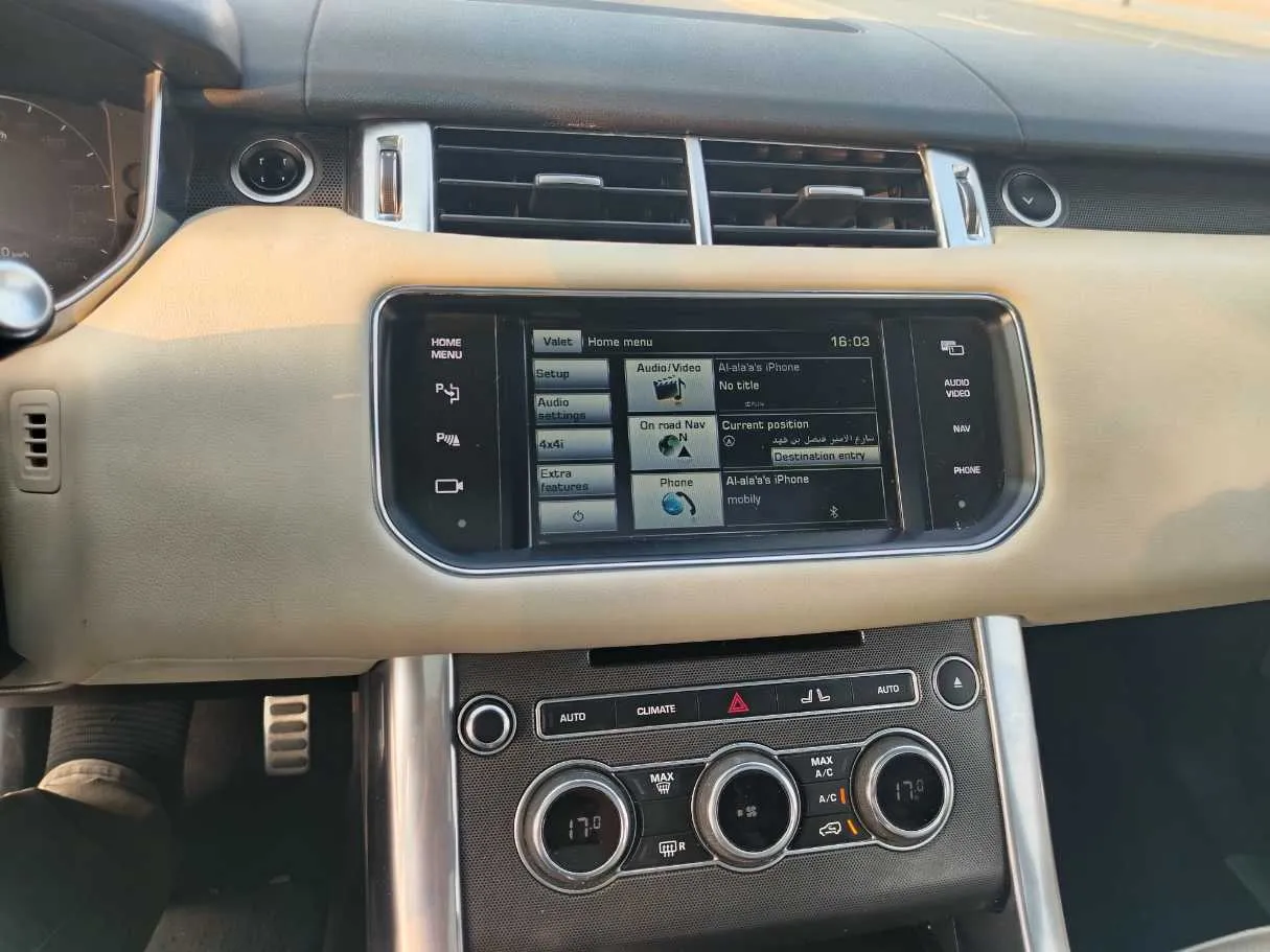 Car image 23