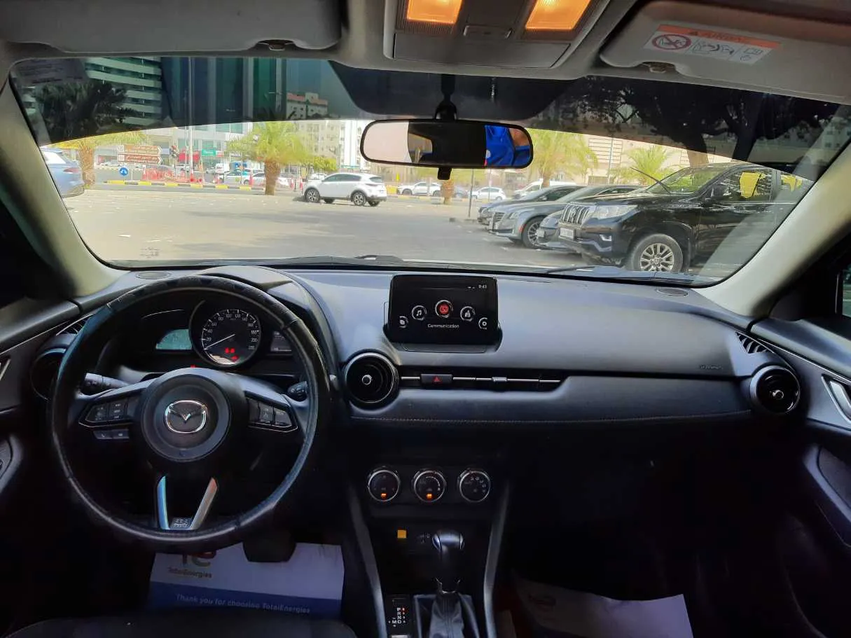 Car image 15