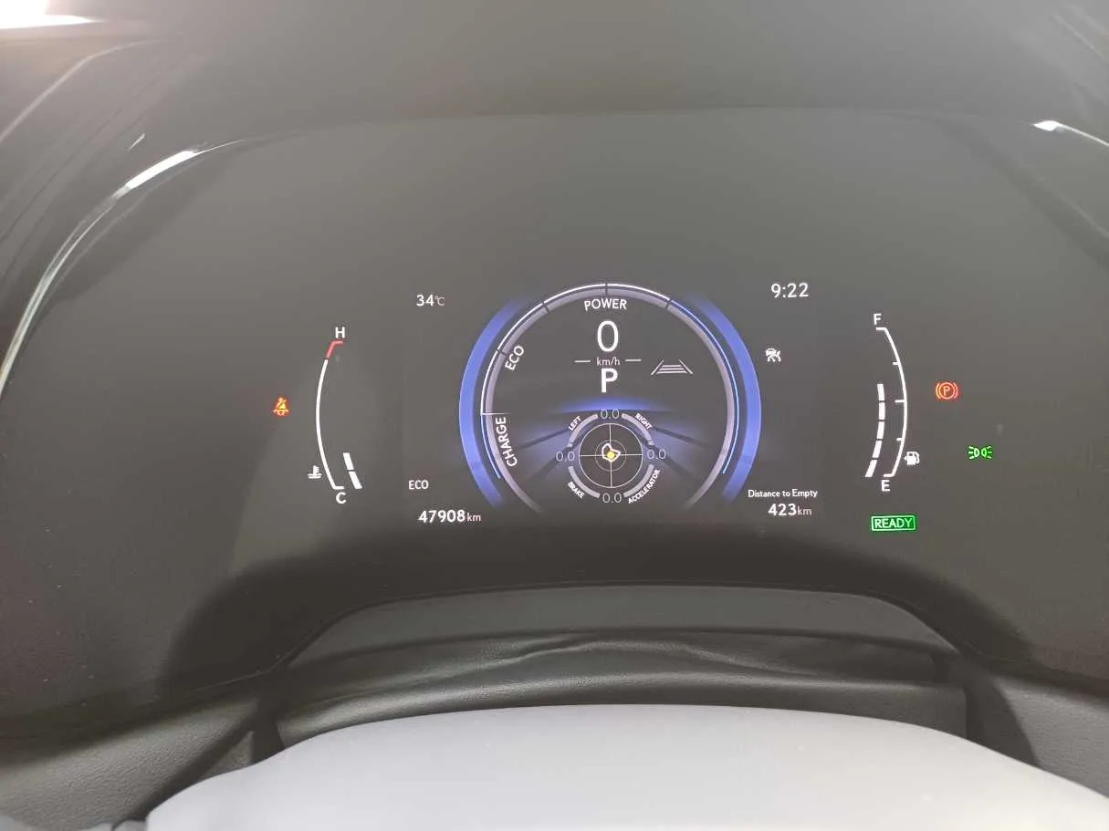 Car image 18
