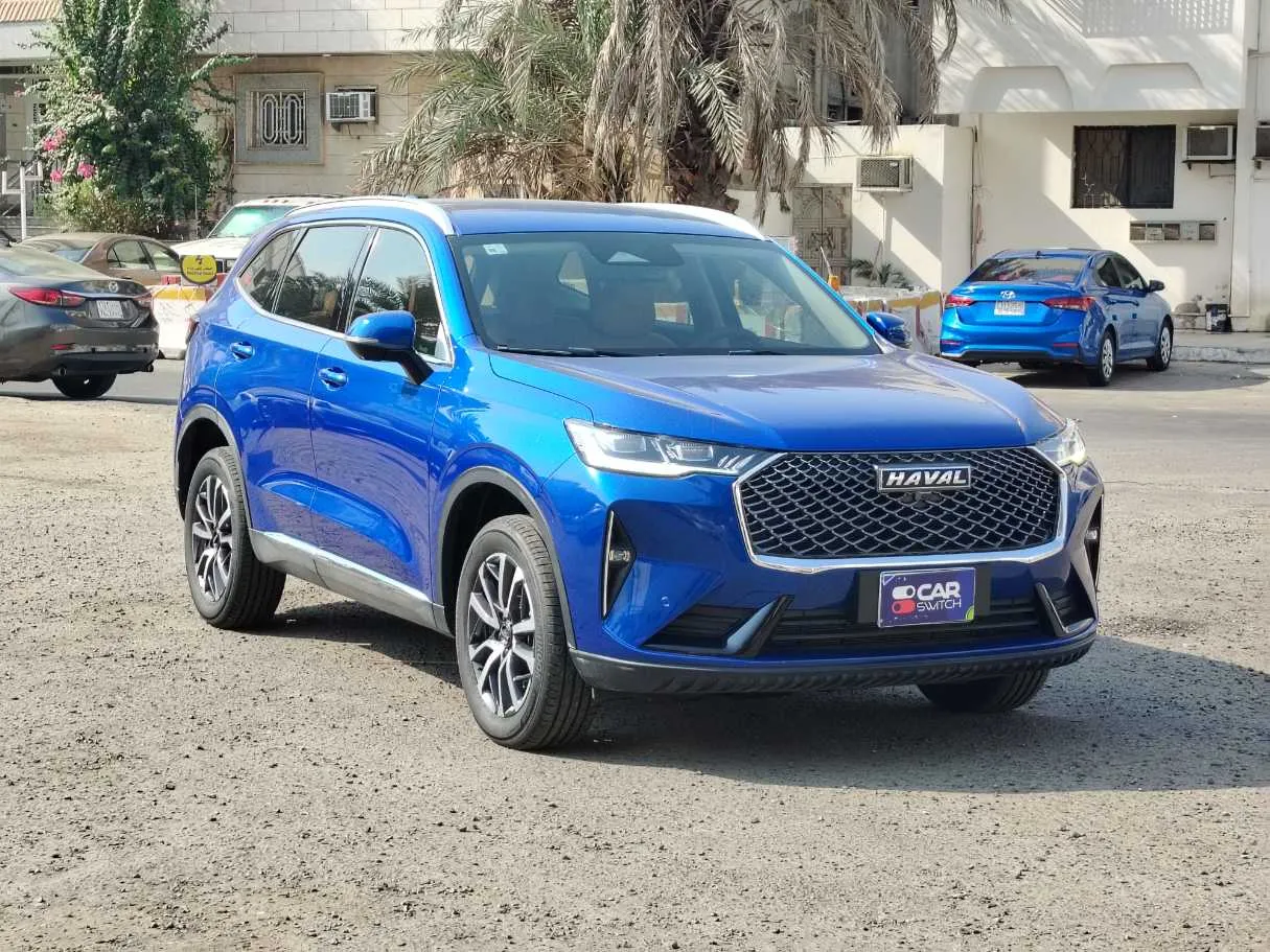 Car image 3