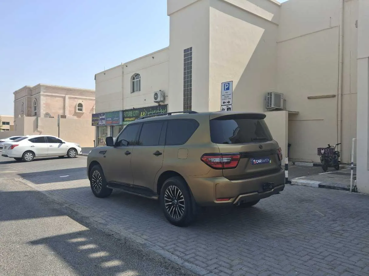 Car image 7
