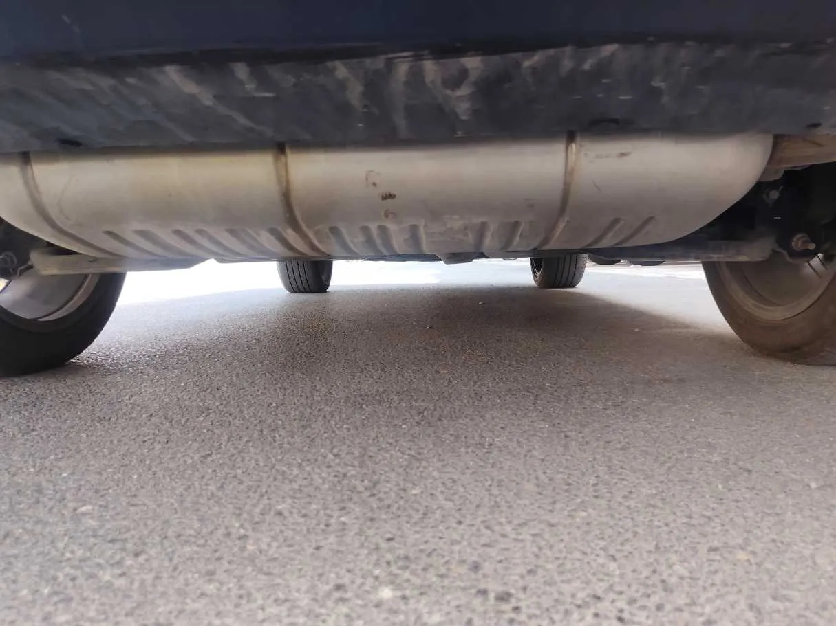 Car image 38