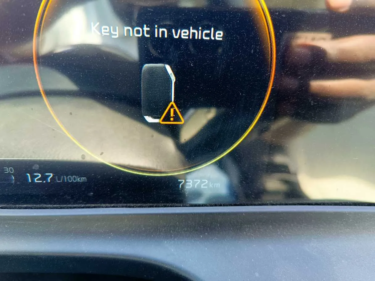 Car image 28