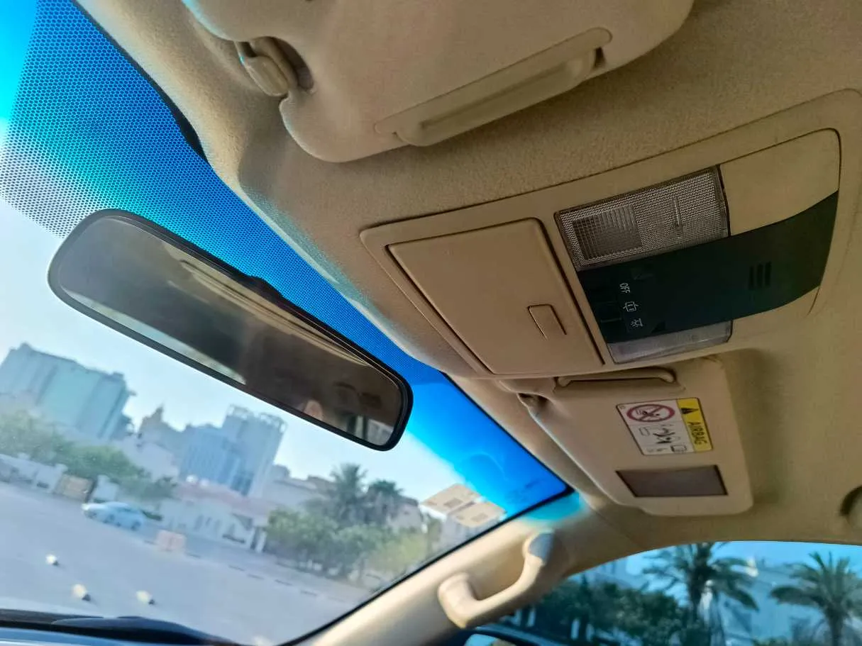 Car image 31
