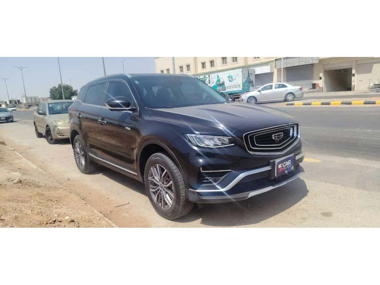 Car image 3