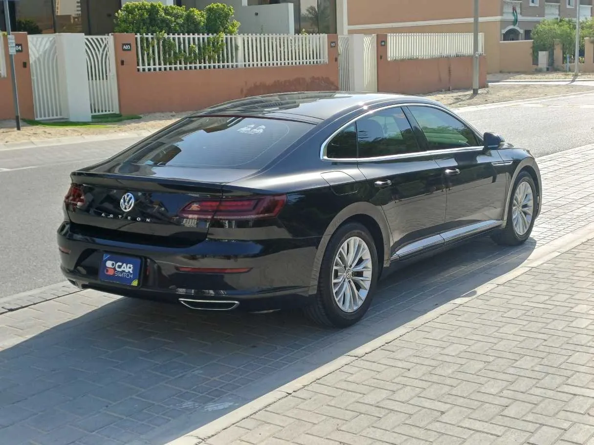 Car image 5