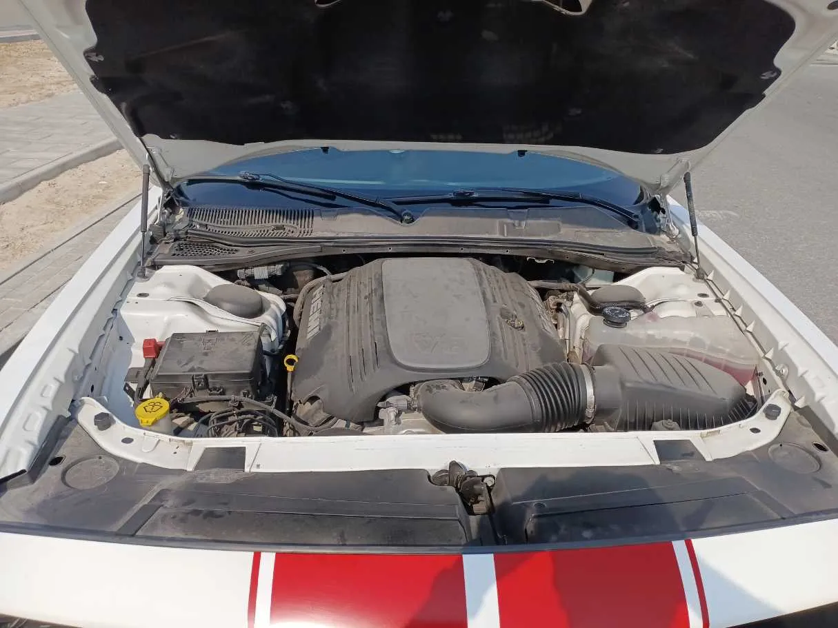Car image 23