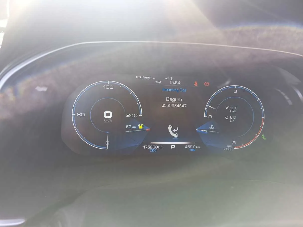 Car image 27