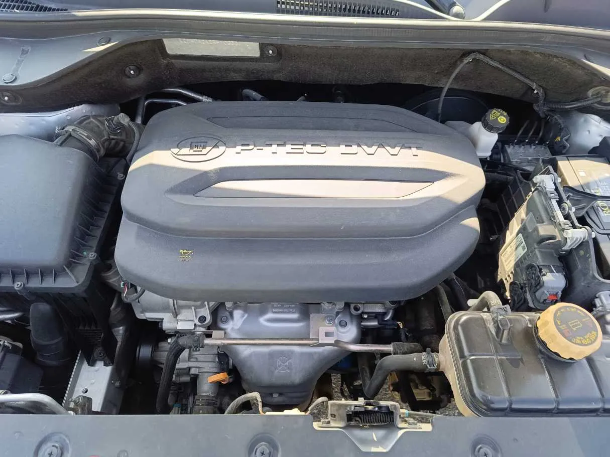Car image 32