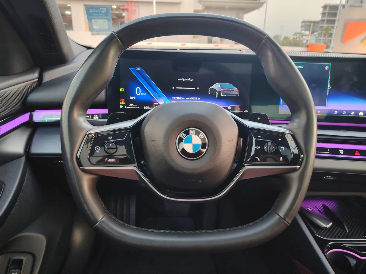 Car image 28