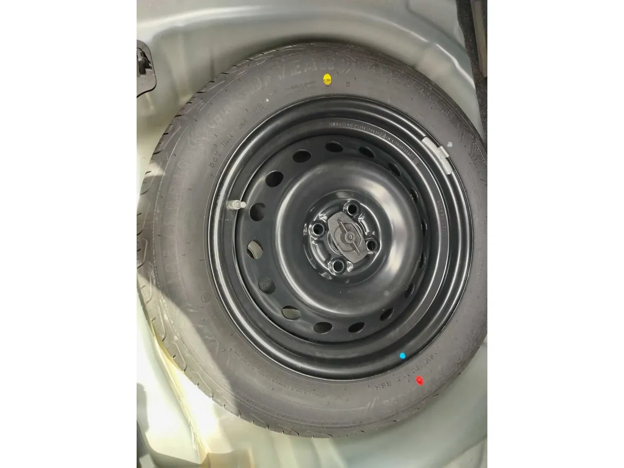Car image 41