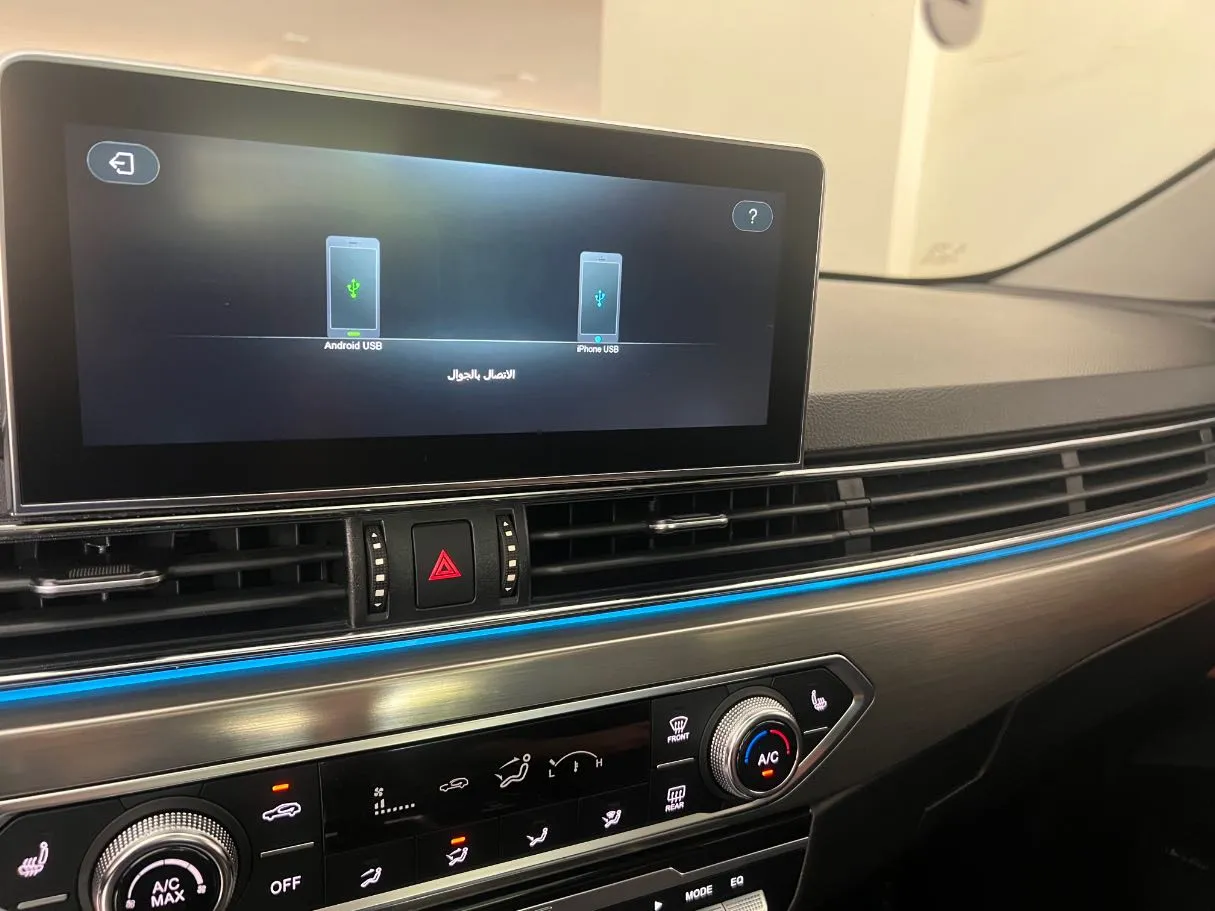 Car image 26