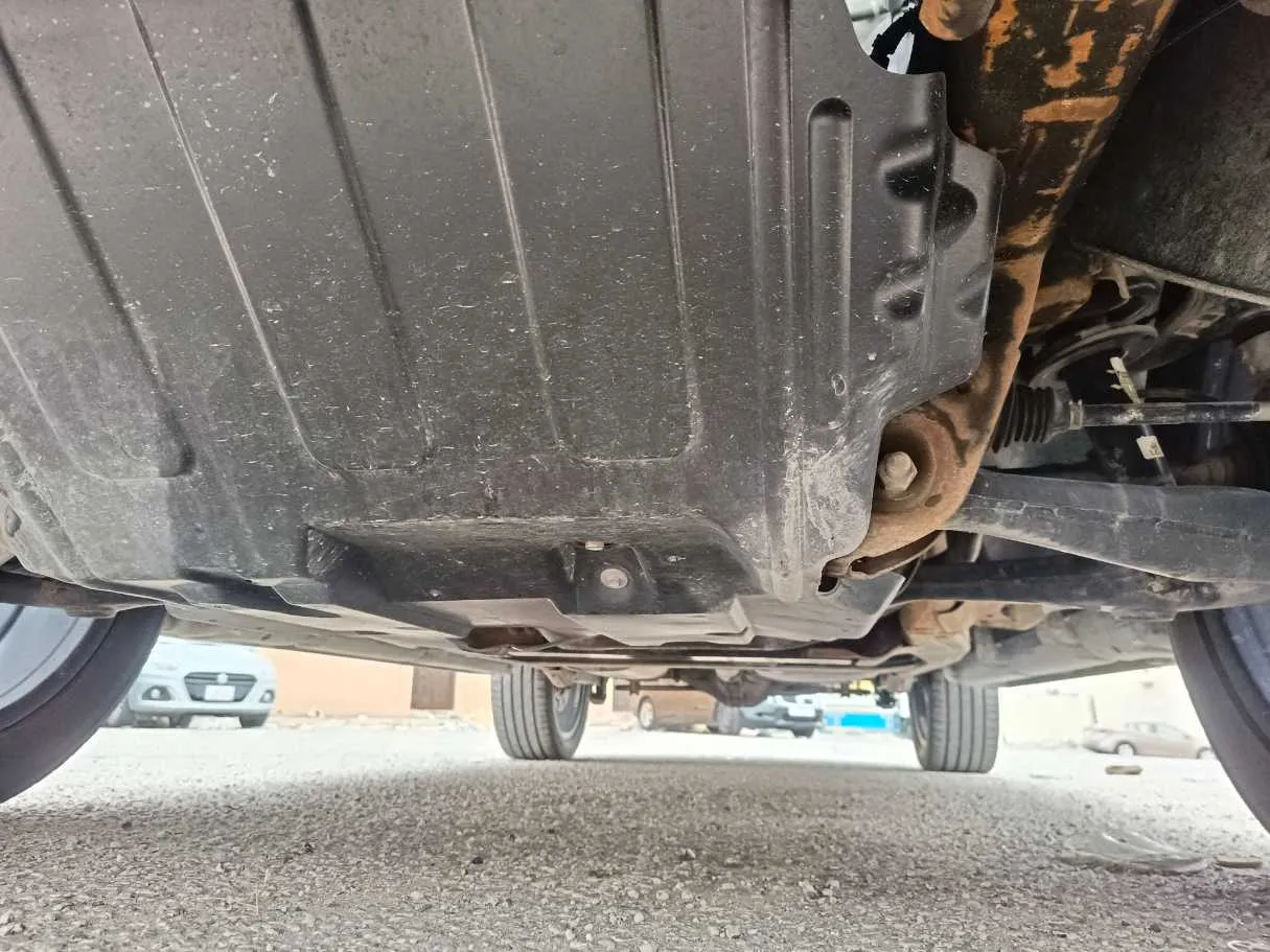 Car image 36