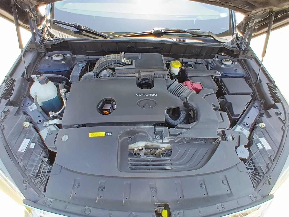 Car image 26