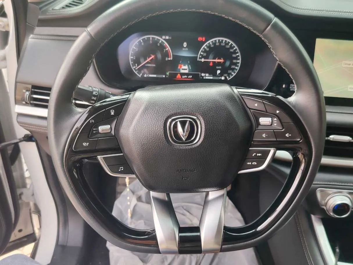 Car image 21