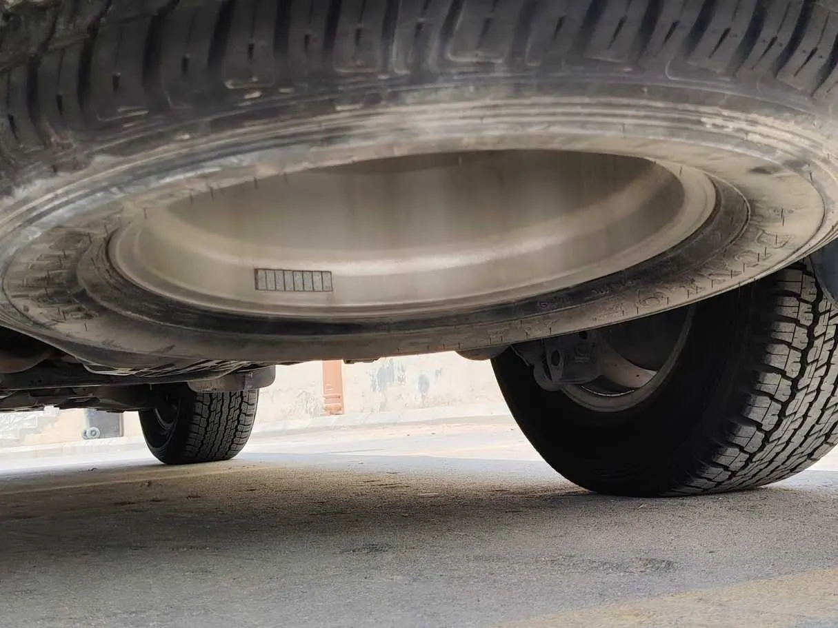 Car image 33