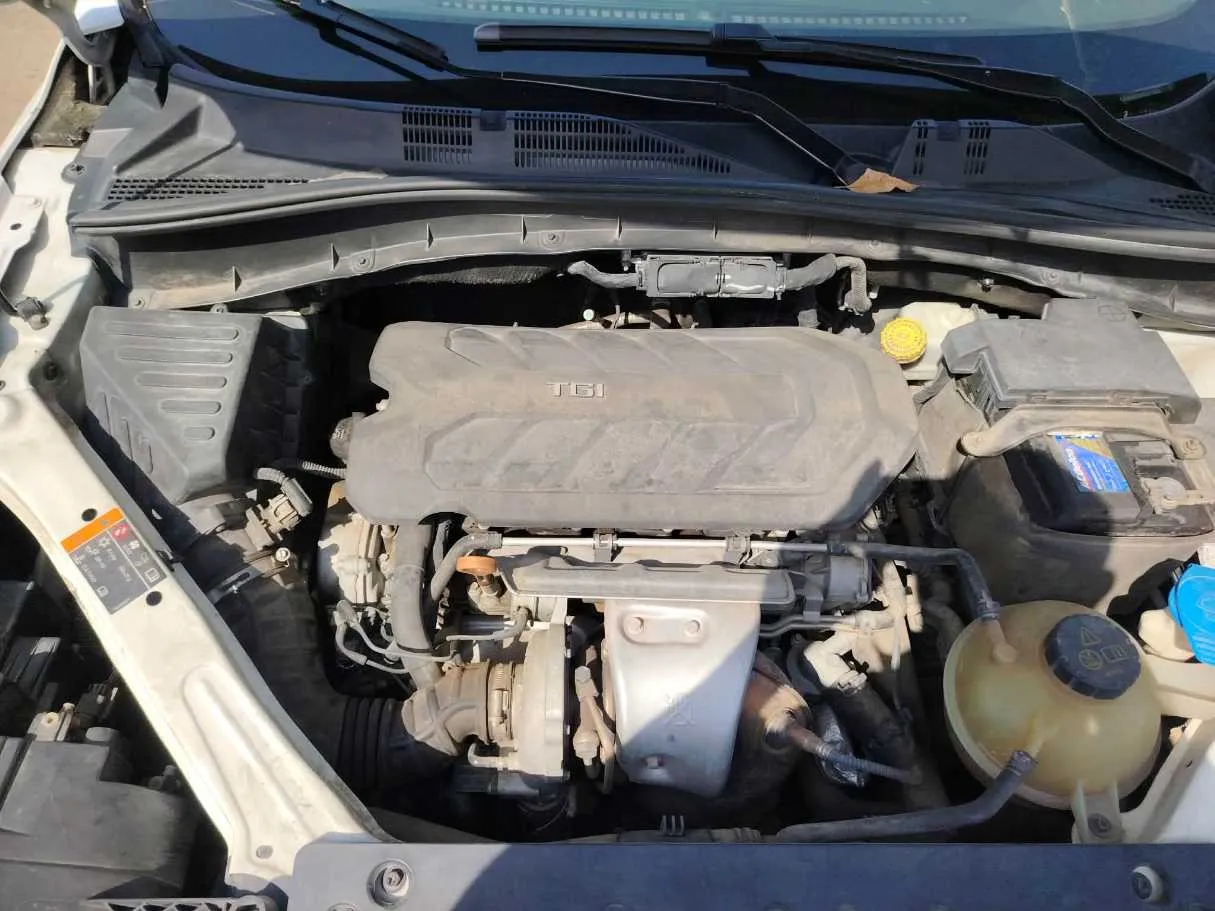 Car image 48