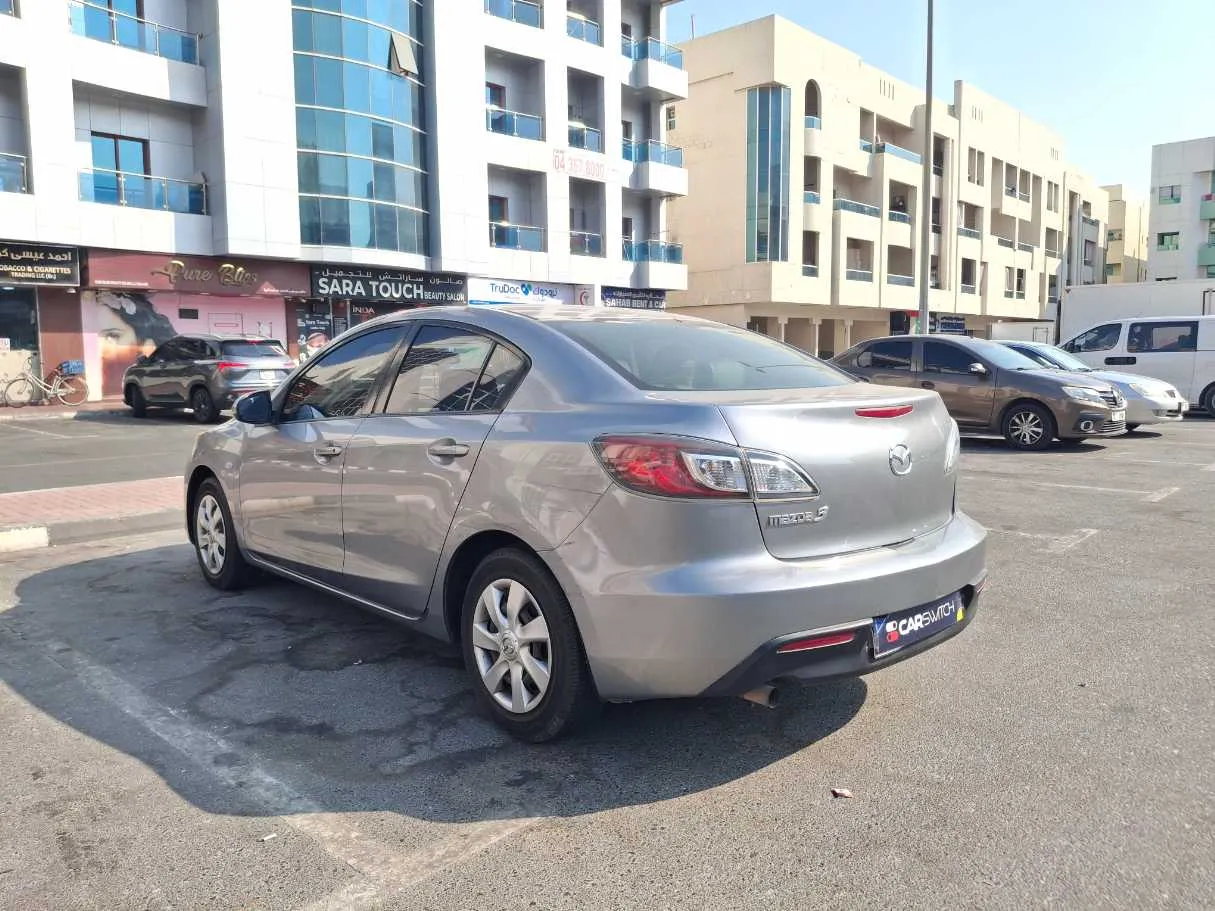 Car image 7