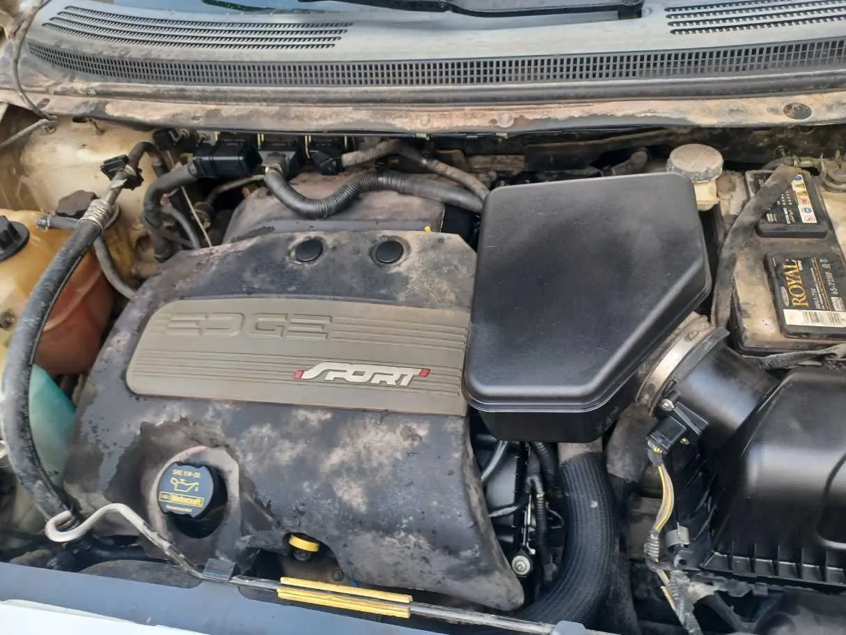 Car image 22