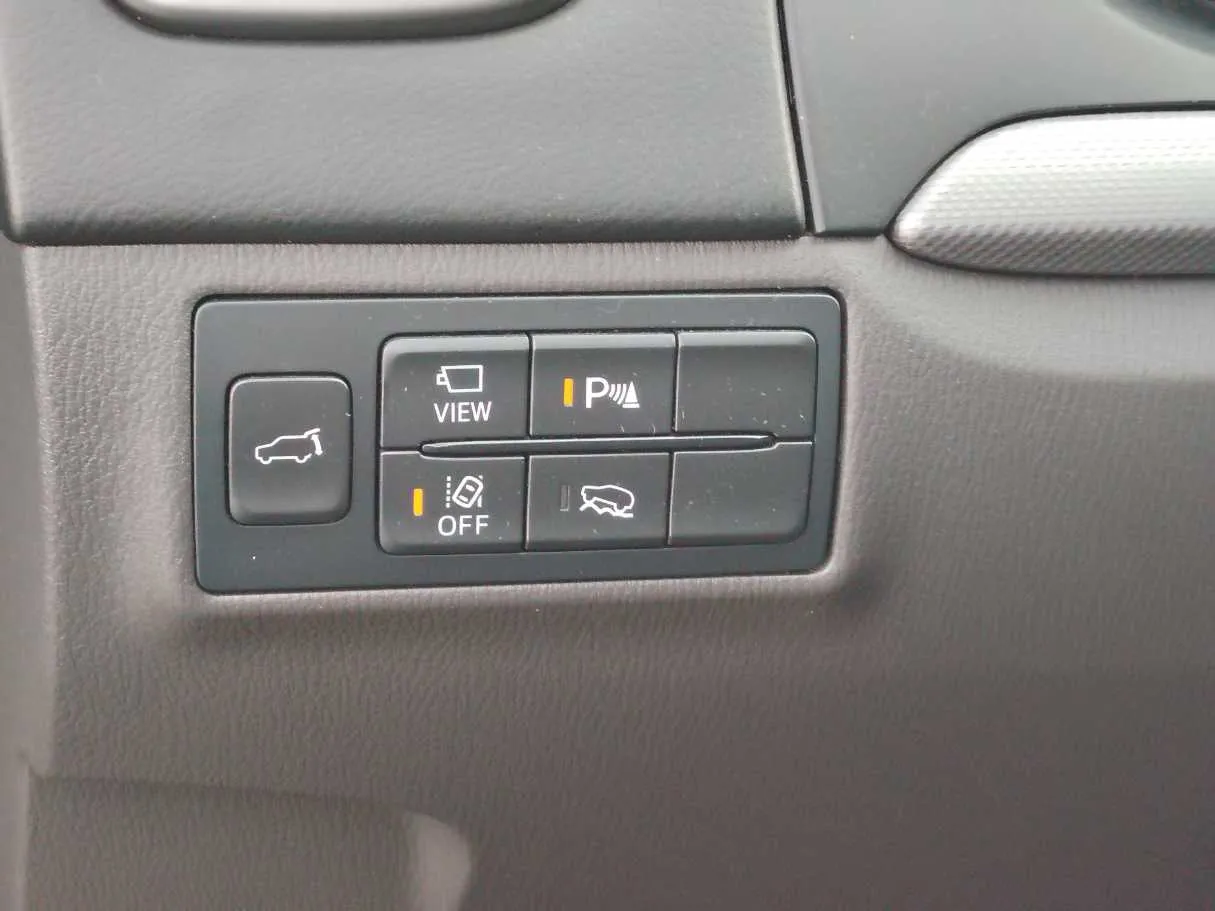 Car image 31