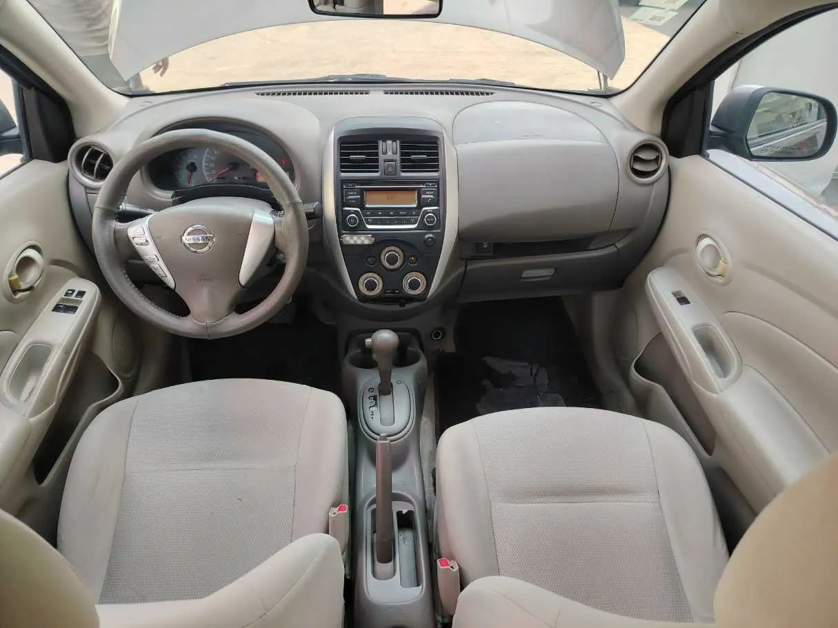 Car image 22