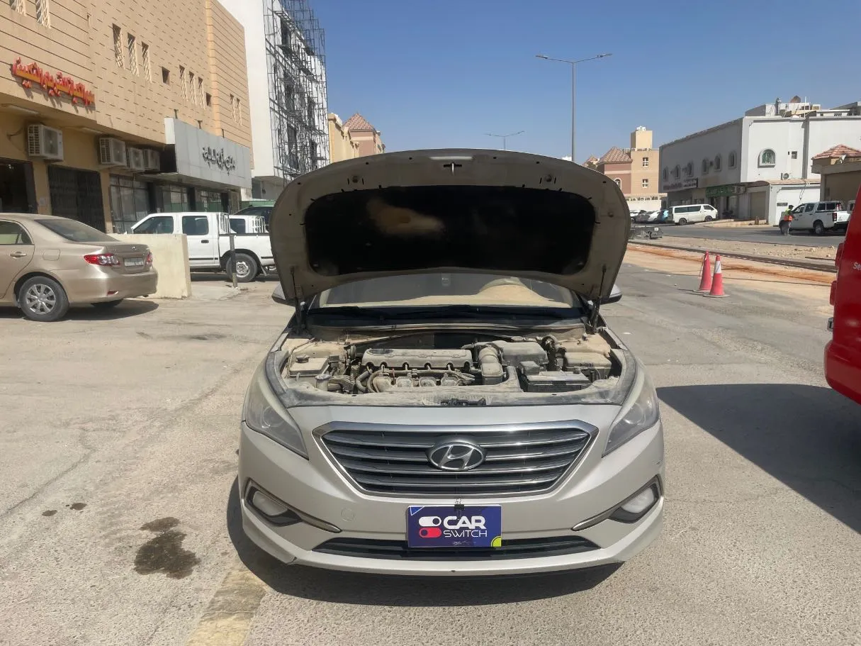Car image 22