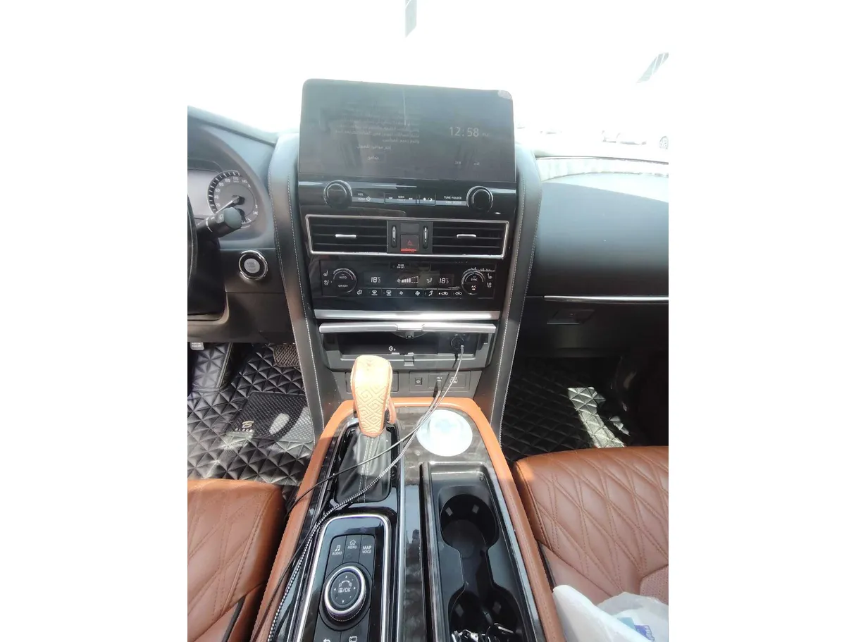 Car image 21