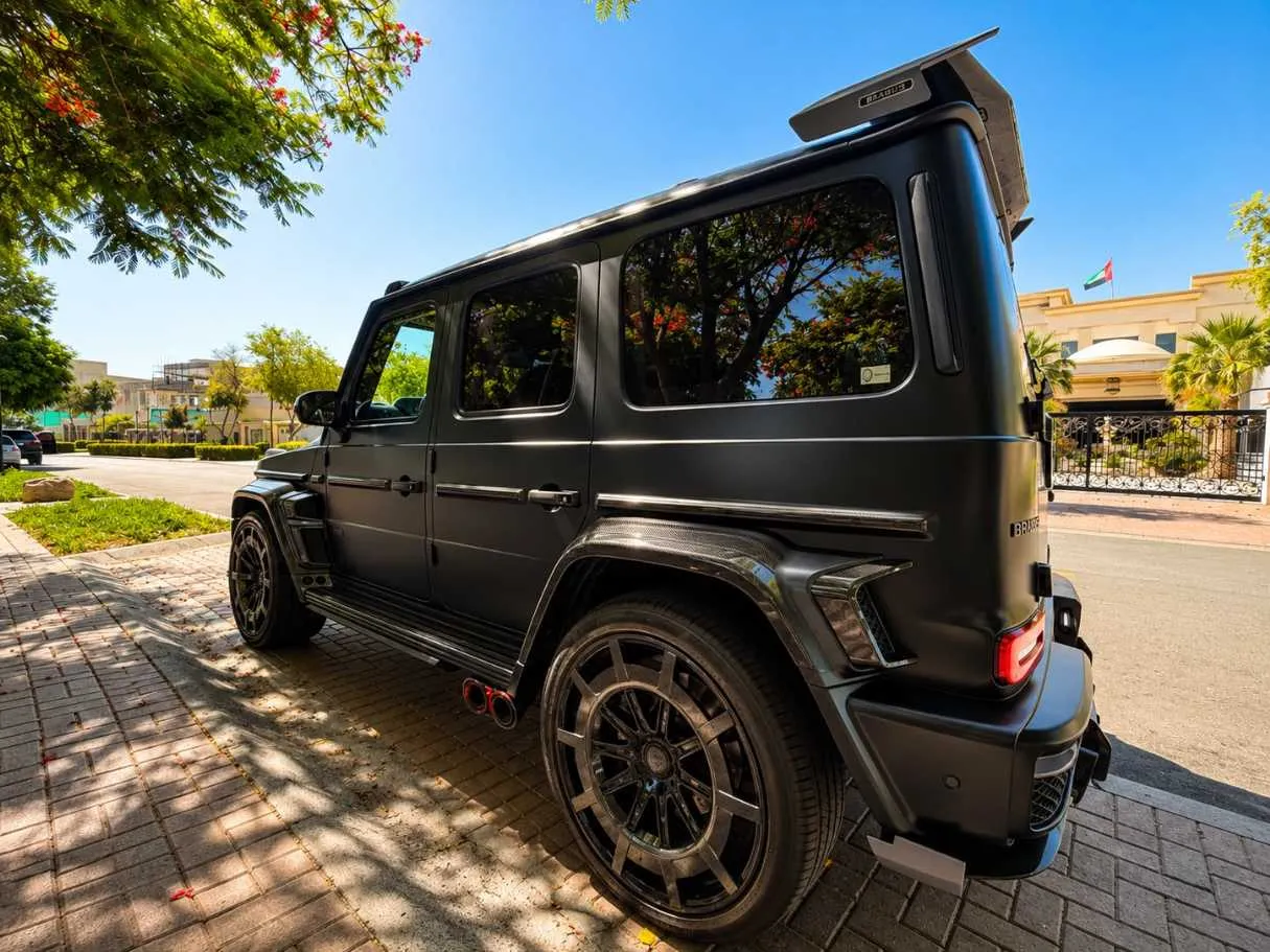 Car image 3