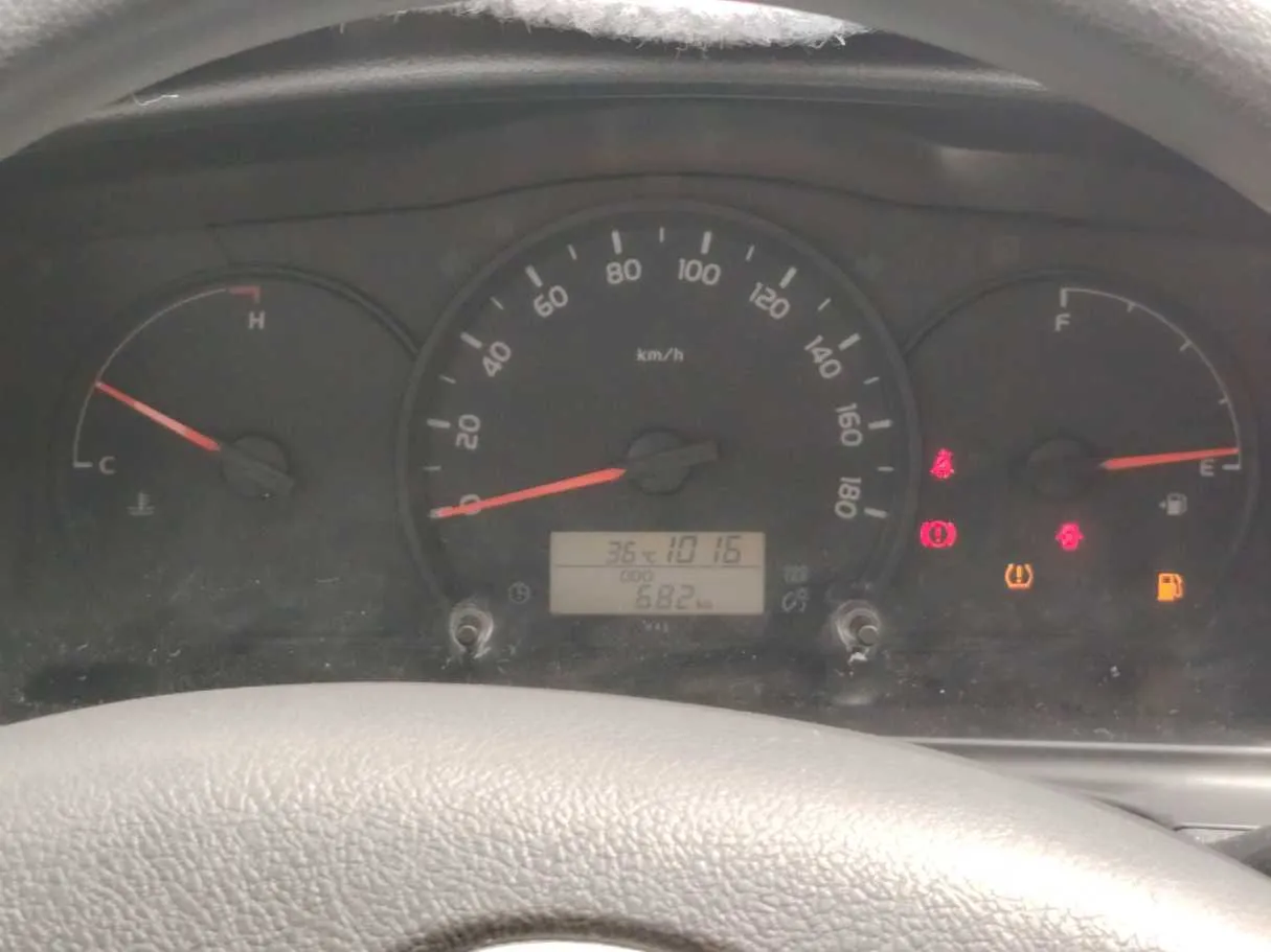 Car image 21