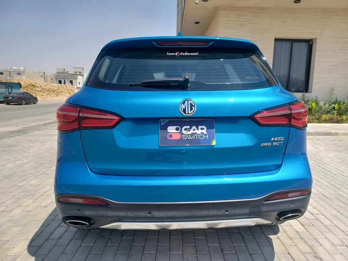 Car image 6