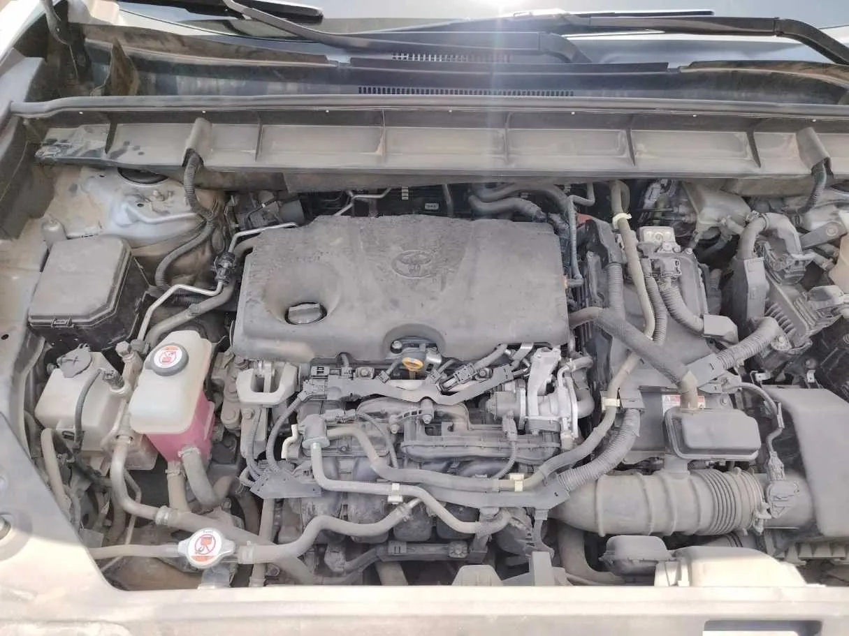 Car image 47