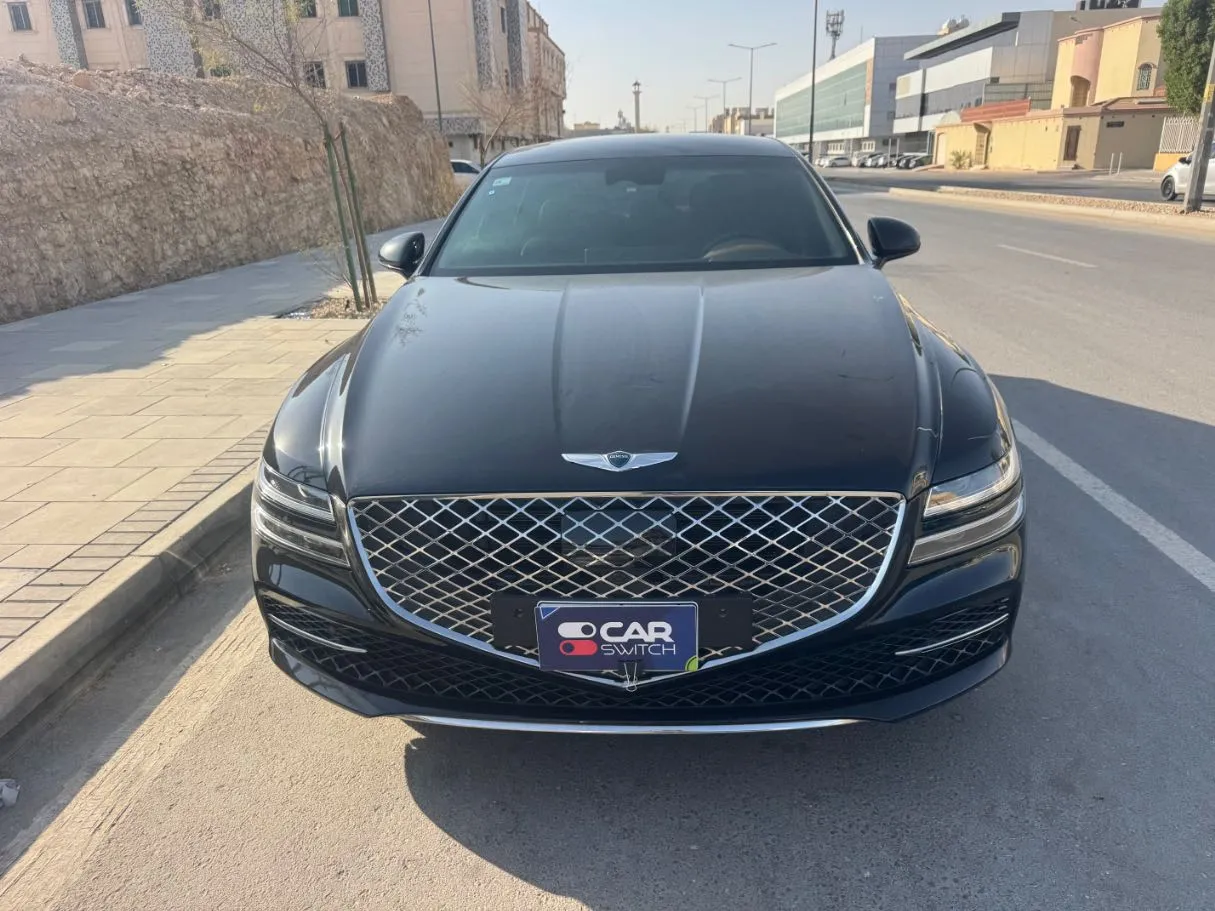 Car image 2