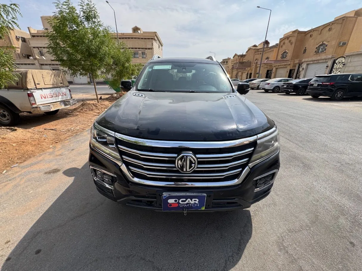 Car image 2