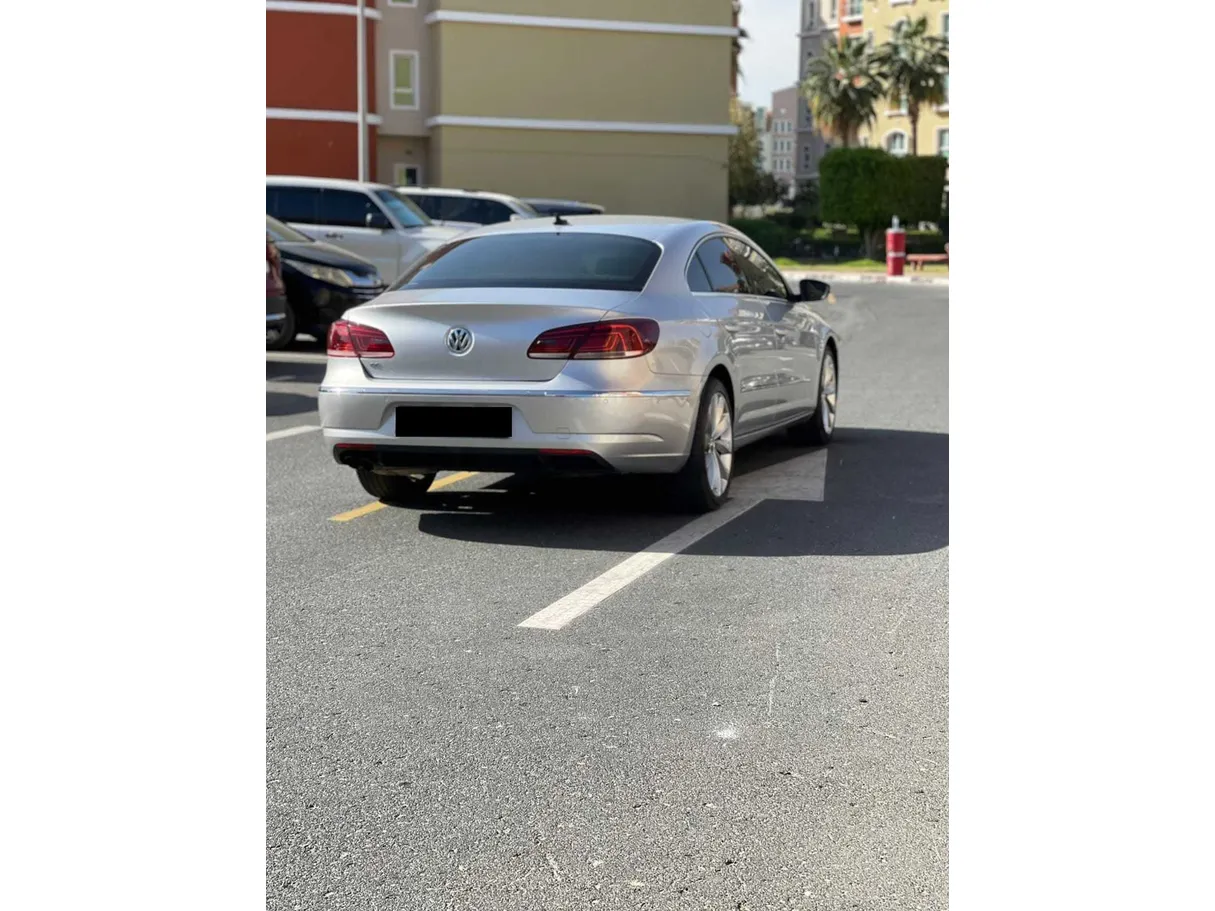 Car image 7