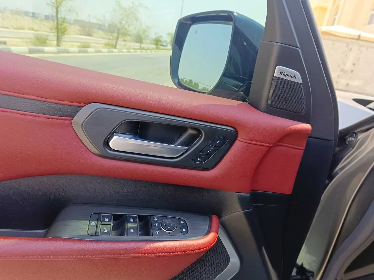 Car image 36