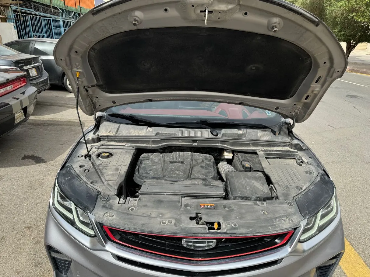 Car image 27