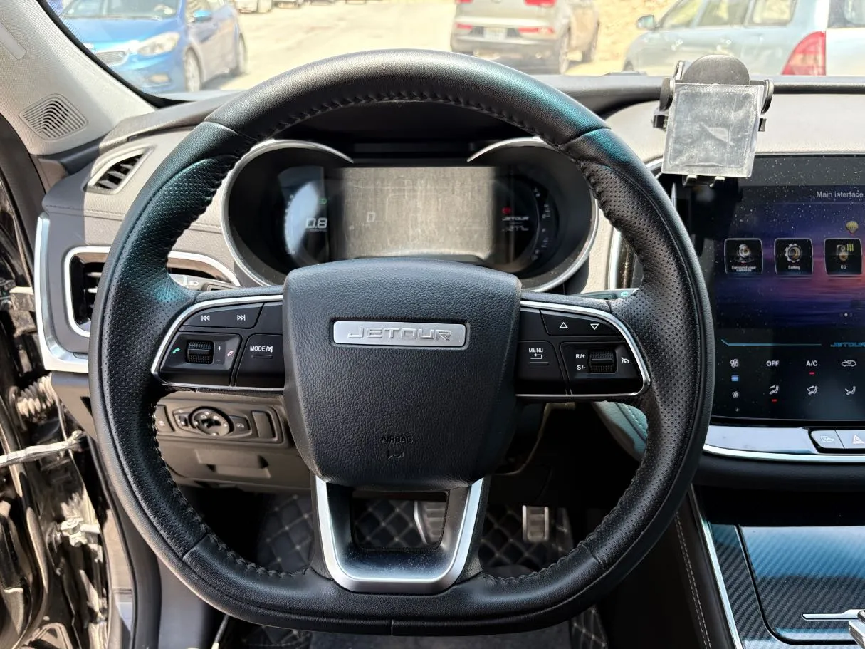 Car image 21