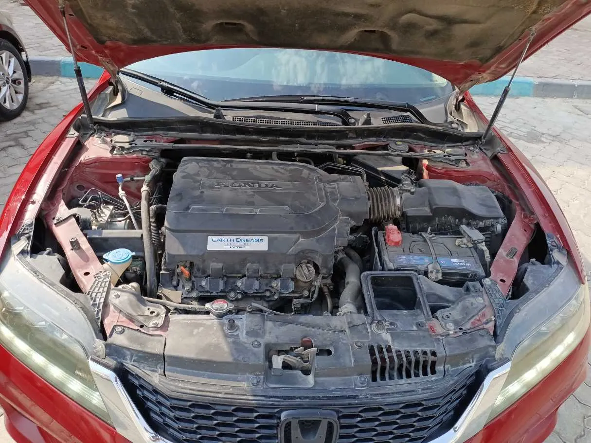 Car image 21