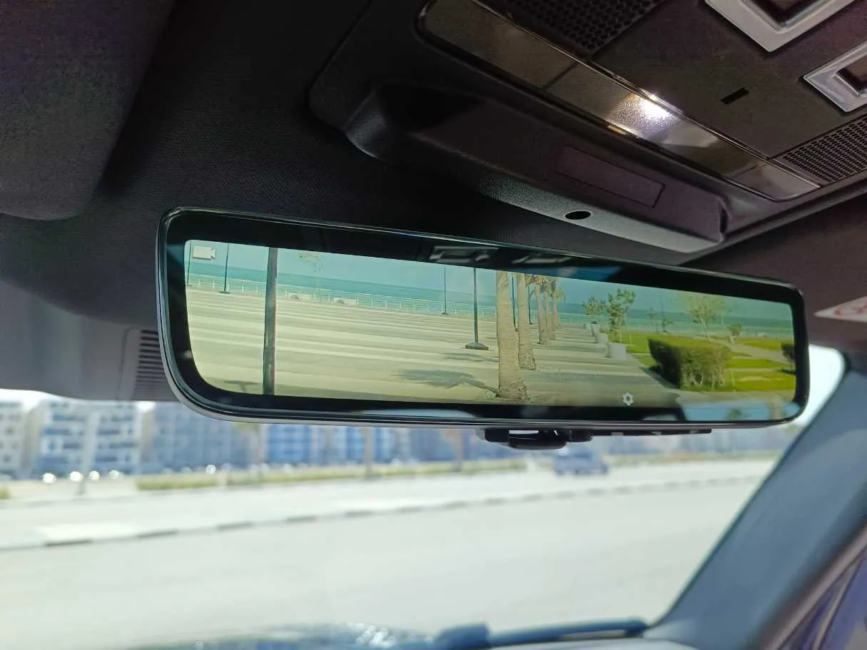 Car image 36