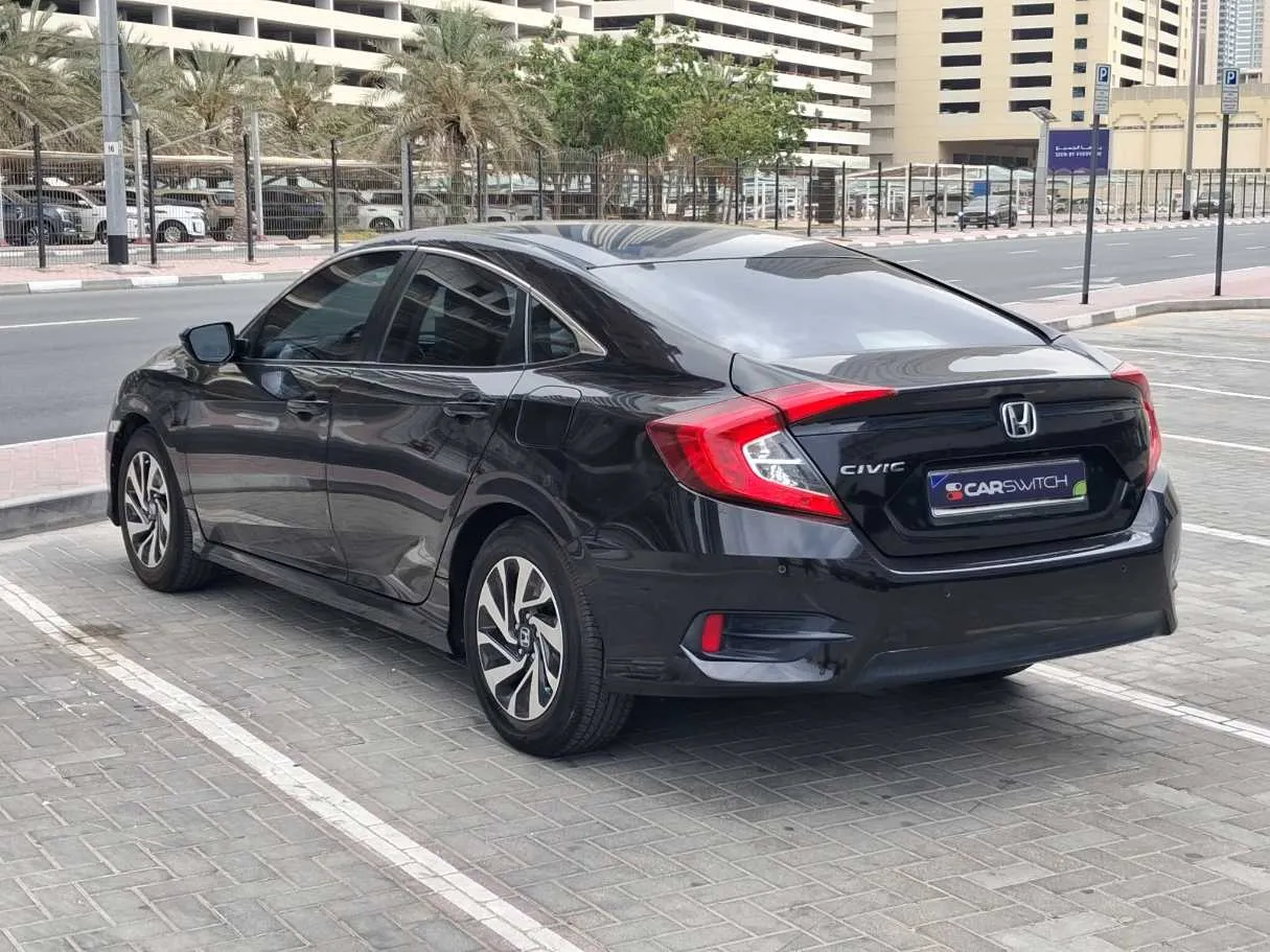 Car image 7