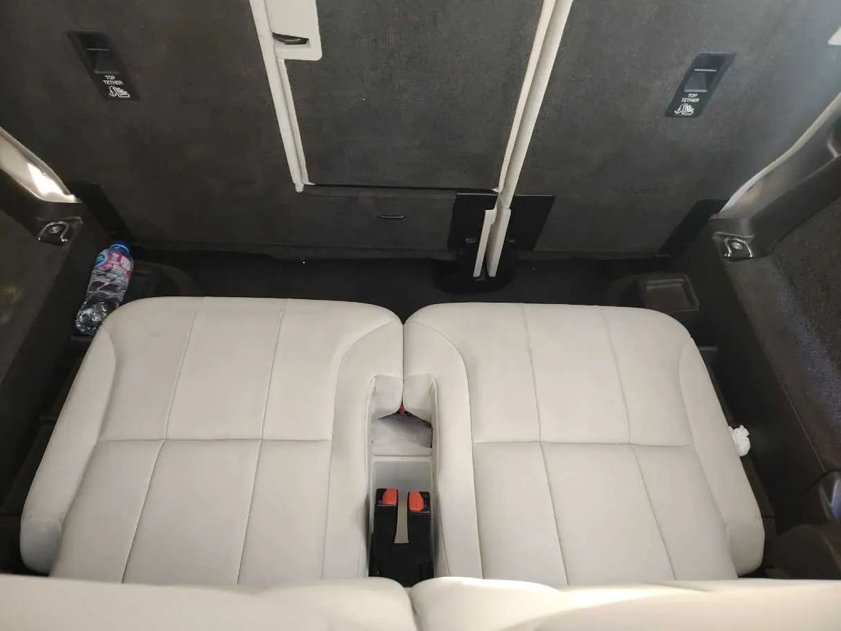 Car image 41