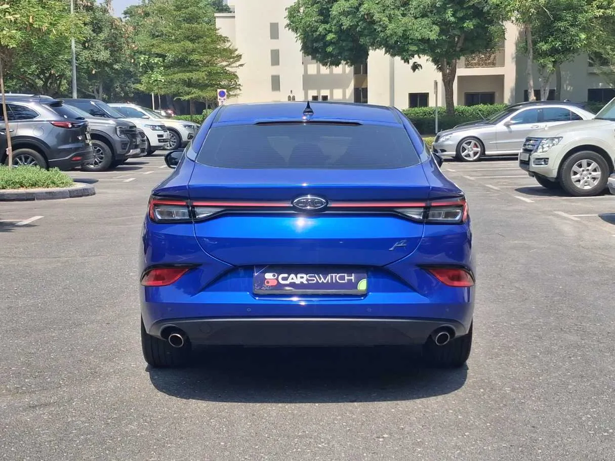 Car image 6