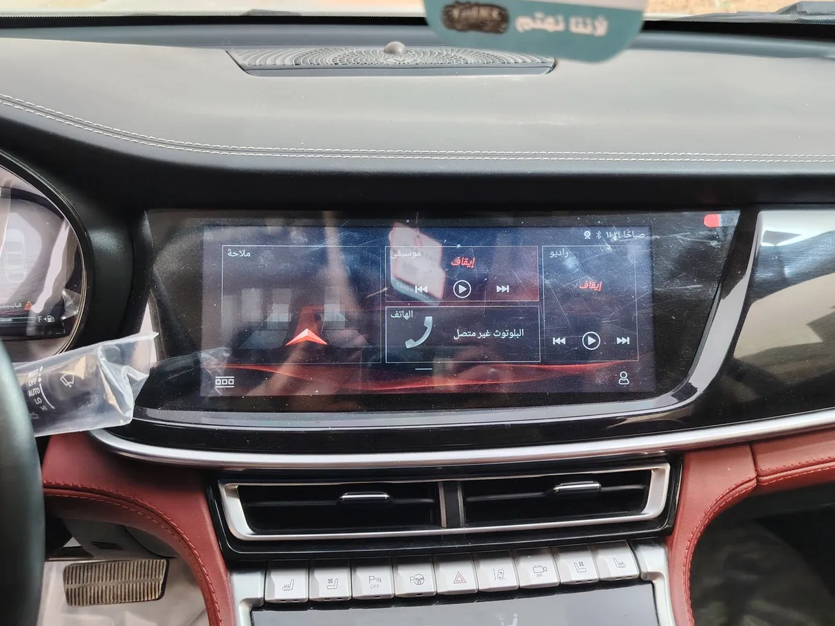 Car image 24