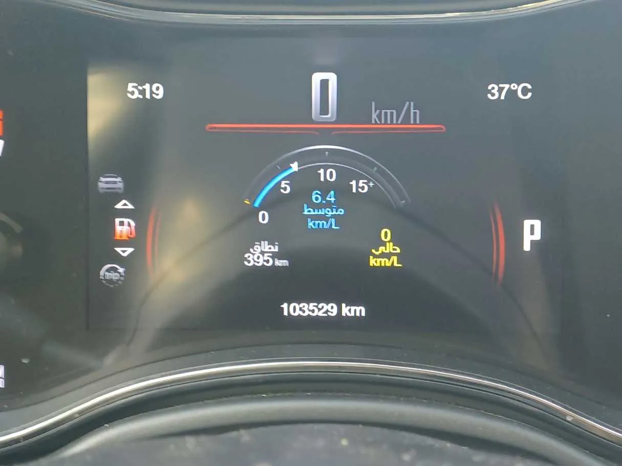 Car image 18