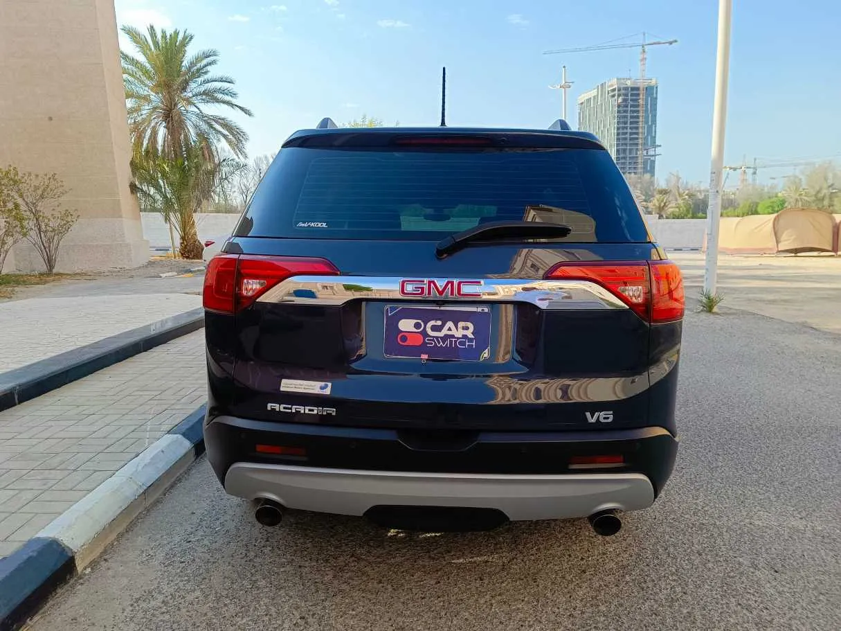 Car image 6
