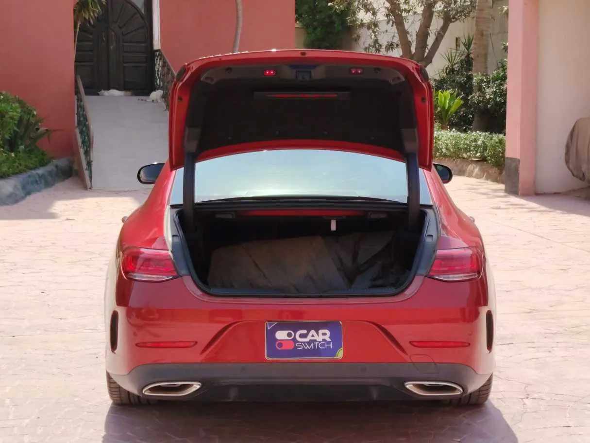 Car image 25